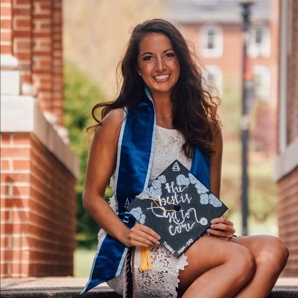 Meet your Posher, Kambrie - Picture 1 of 1